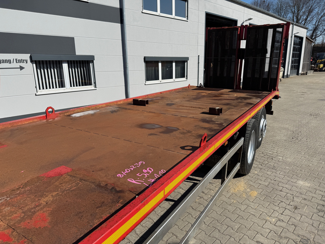 Camião Mercedes-Benz 2540 Actros MP1 Baumaschinentrnasporter: foto 14
