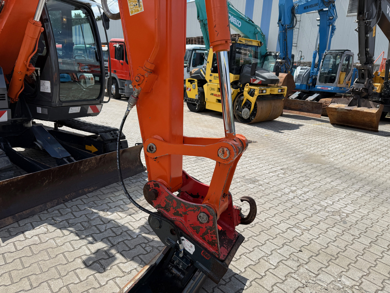 Escavadeira Hitachi ZX85 US-3 OFFSET Kompaktbagger MS08: foto 14
