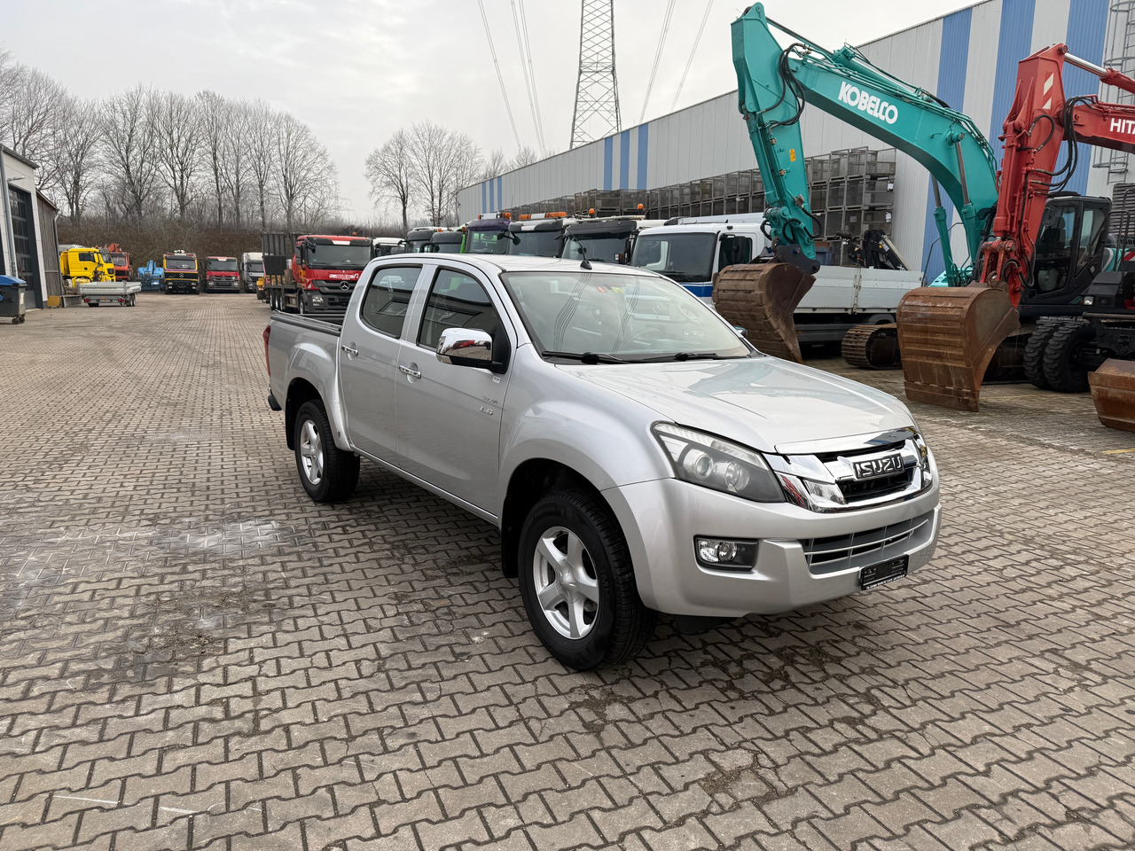 Isuzu DMAX 2,5 Pickup Automatik - Pick-up: foto 3 Isuzu DMAX 2,5 Pickup Automatik - Pick-up: foto 3