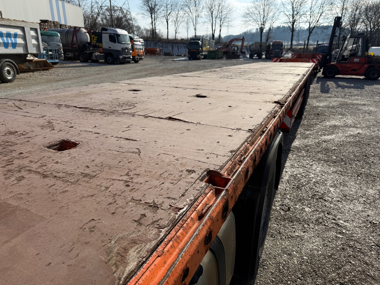 Semi-reboque plataforma/ Caixa aberta Kögel S24-1 Pritschenauflieger: foto 14 Semi-reboque plataforma/ Caixa aberta Kögel S24-1 Pritschenauflieger: foto 14