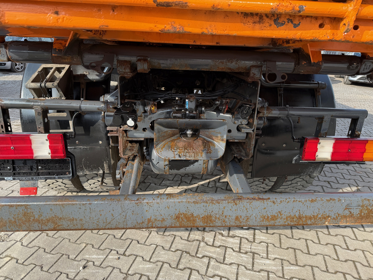 Camião basculante, Camião grua Mercedes-Benz 1833 Axor Kipper Kran Allrad: foto 11