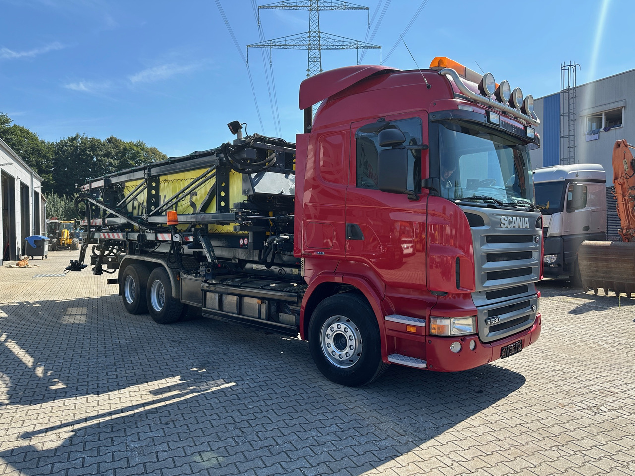 Scania R580 Abrollkipper V8 Mit Küpper Weisser Enteisungsgerät 45m - Camião polibenne: foto 3 Scania R580 Abrollkipper V8 Mit Küpper Weisser Enteisungsgerät 45m - Camião polibenne: foto 3