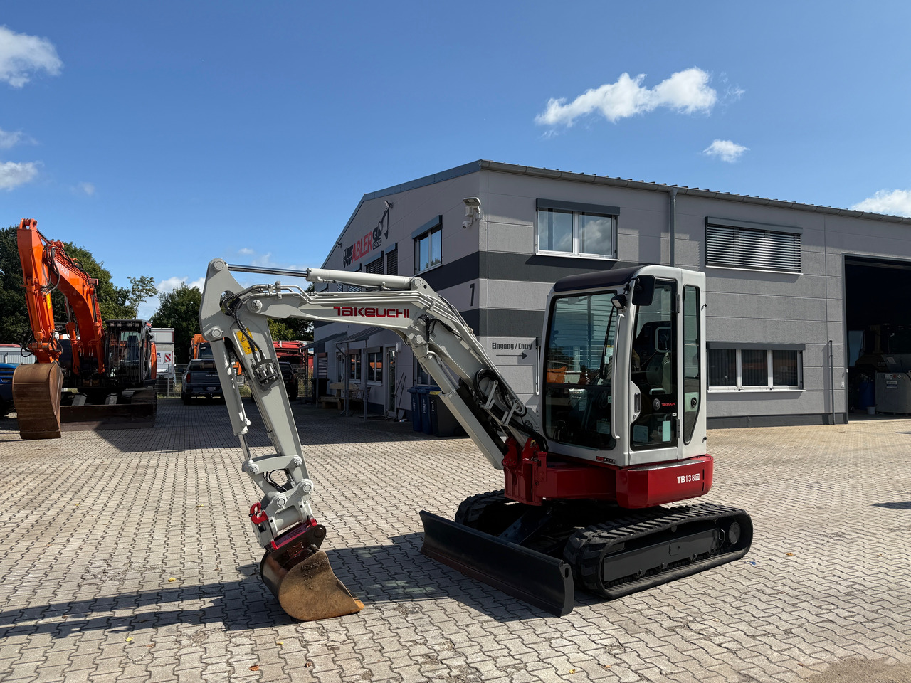 Takeuchi TB138FR Hüllkreis Minibagger Powertilt - Escavadeira: foto 2 Takeuchi TB138FR Hüllkreis Minibagger Powertilt - Escavadeira: foto 2