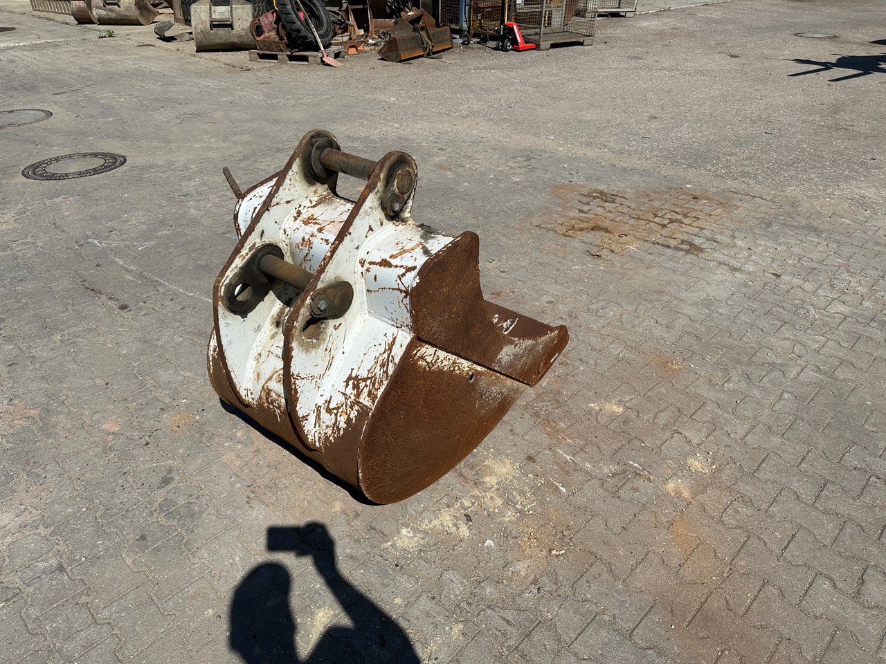 Tieflöffel 80cm O & K - Balde escavadora por Máquina de construção: foto 3 Tieflöffel 80cm O & K - Balde escavadora por Máquina de construção: foto 3