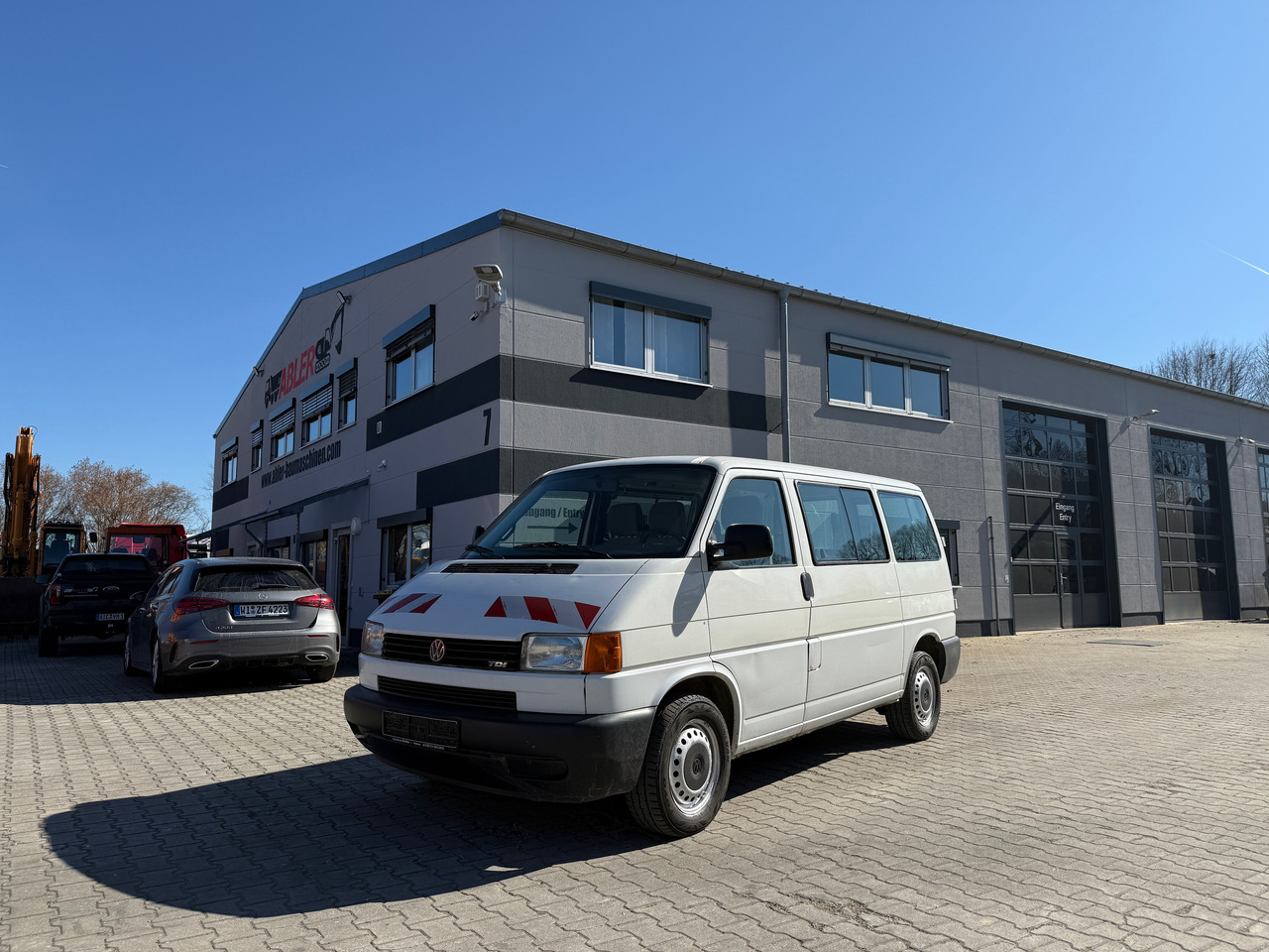 VW T4 Transporter 2.5 TDI - Automóvel: foto 2 VW T4 Transporter 2.5 TDI - Automóvel: foto 2