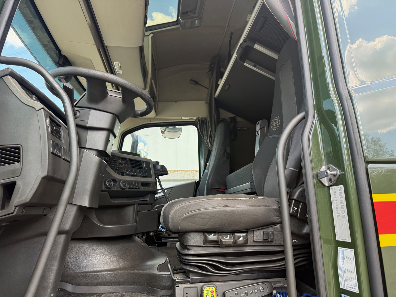 Camião de lona Volvo FH460 Pritsche Plane LBW Klima Retarder: foto 15