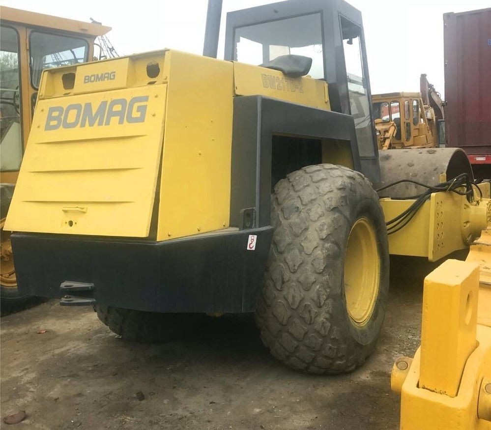 BOMAG BW 217 D-2 - Compactador: foto 1 BOMAG BW 217 D-2 - Compactador: foto 1