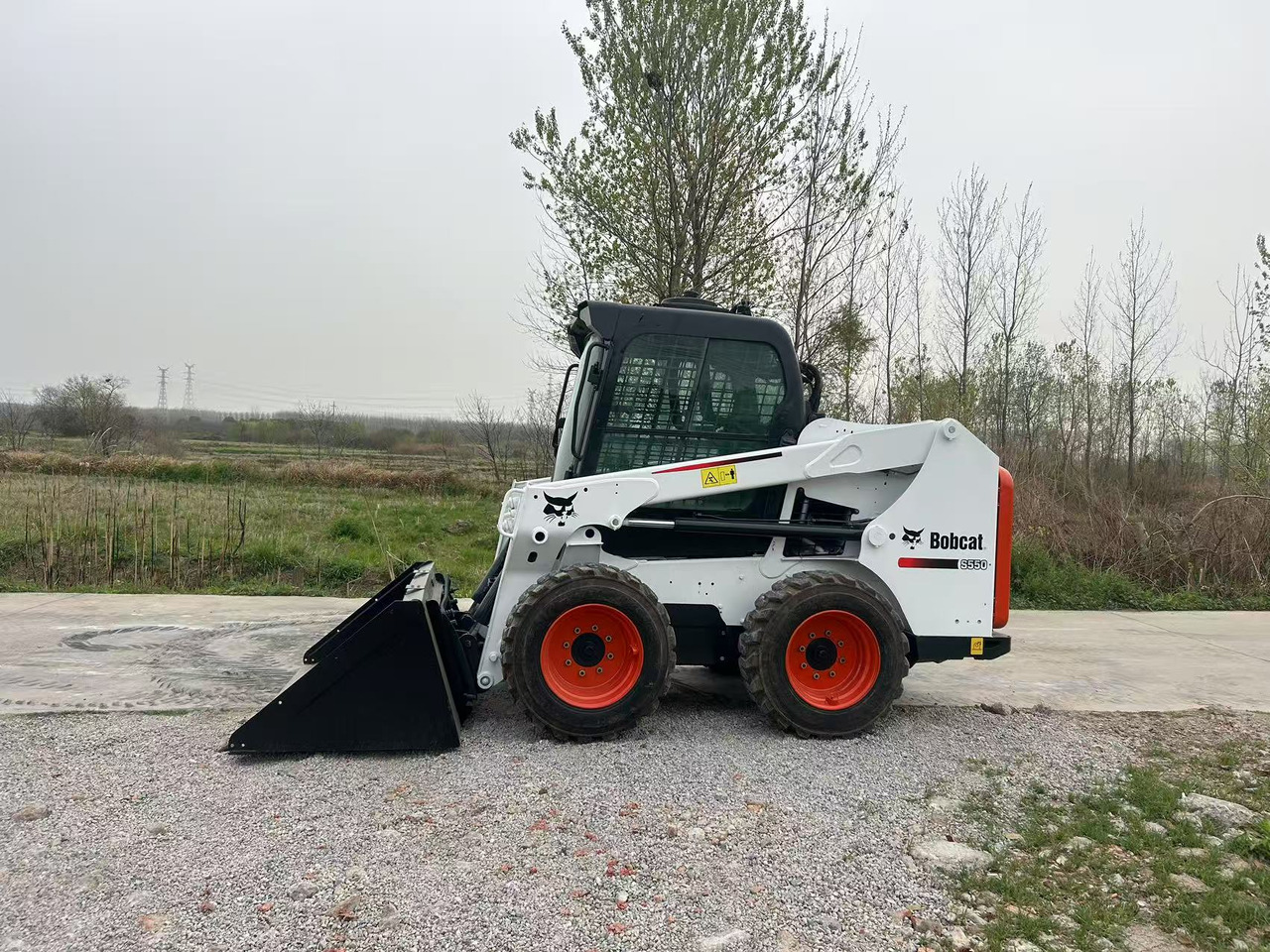 Bobcat S550 - Mini pá carregadora: foto 2 Bobcat S550 - Mini pá carregadora: foto 2