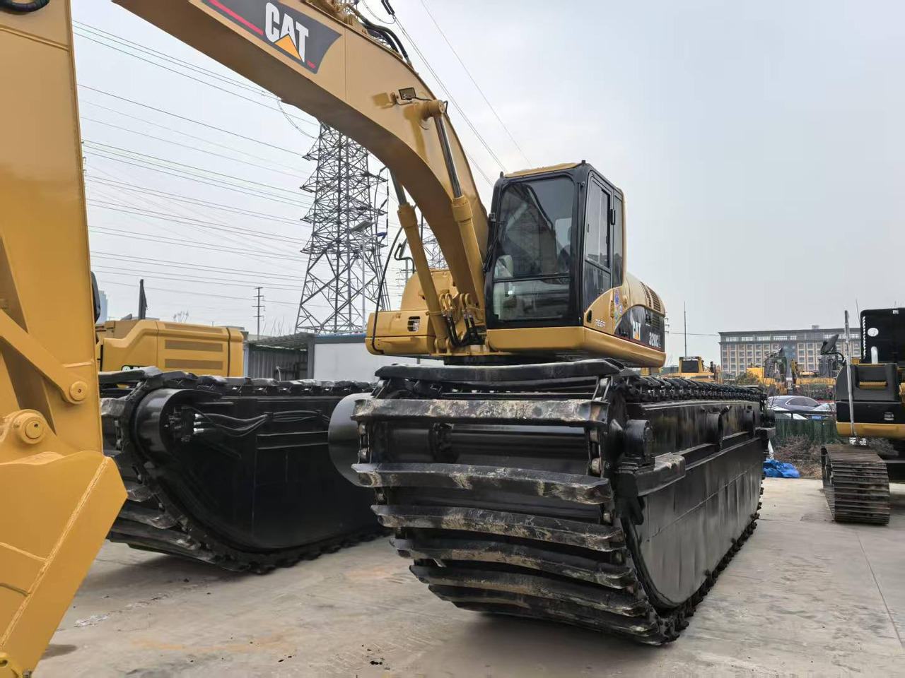 CATERPILLAR 320CL amphibious - Escavadeira flutuante: foto 4 CATERPILLAR 320CL amphibious - Escavadeira flutuante: foto 4