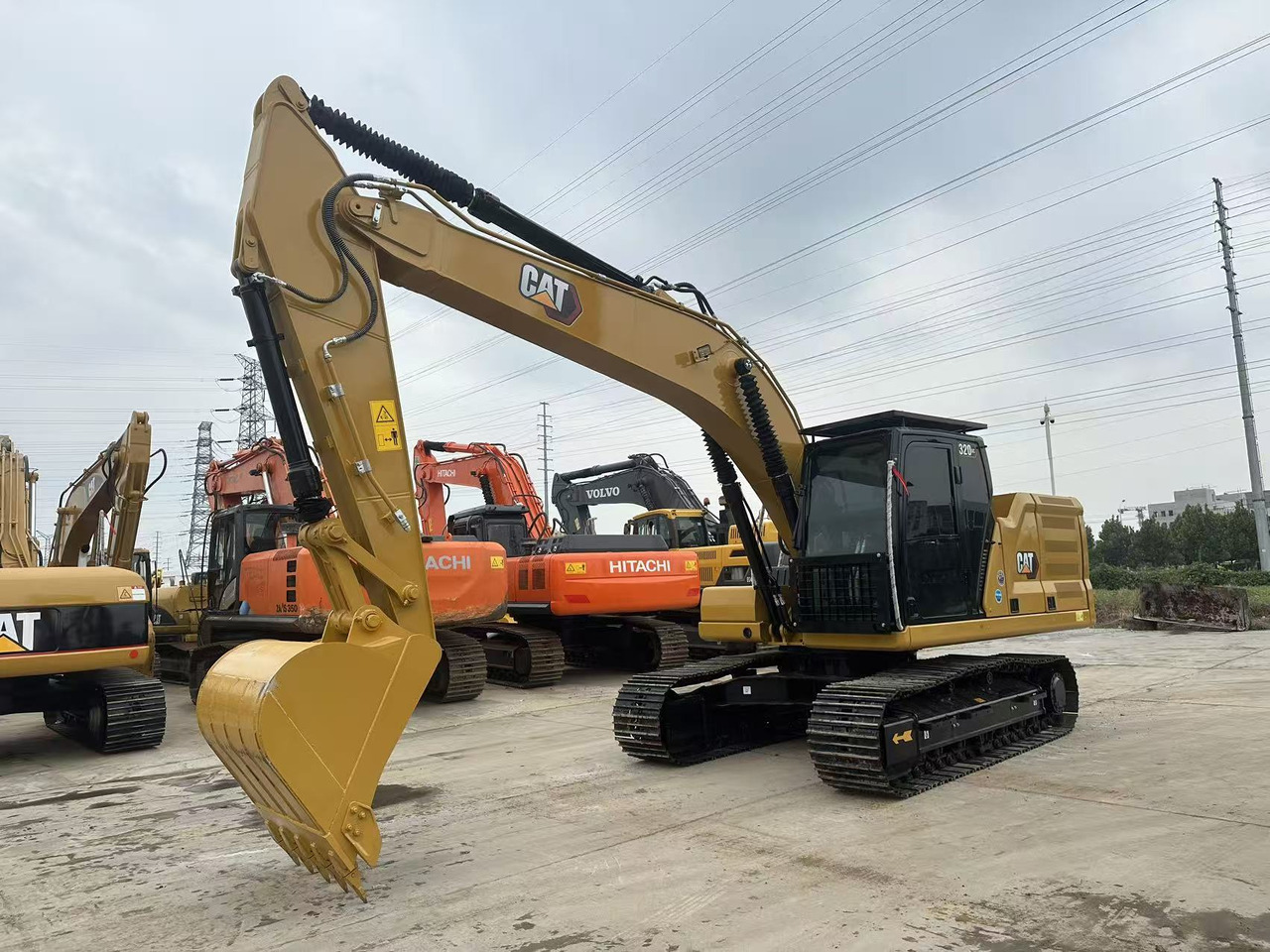 CATERPILLAR 320GC - Escavadeira: foto 4 CATERPILLAR 320GC - Escavadeira: foto 4