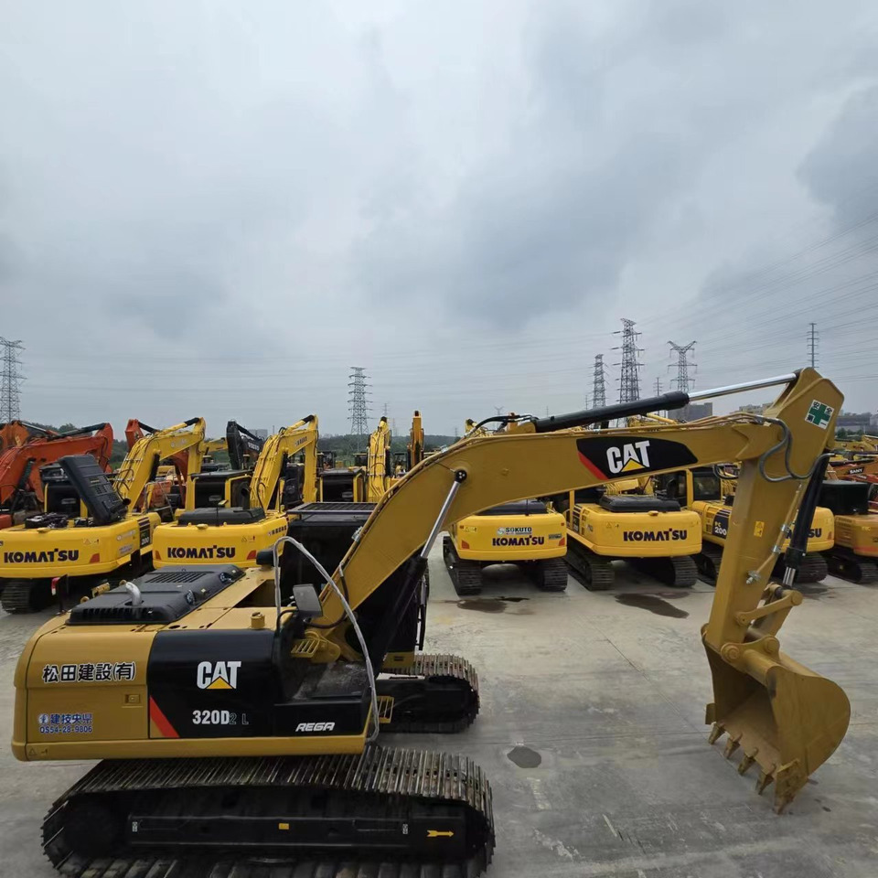Caterpillar 320D2L - Escavadora de rastos: foto 4 Caterpillar 320D2L - Escavadora de rastos: foto 4
