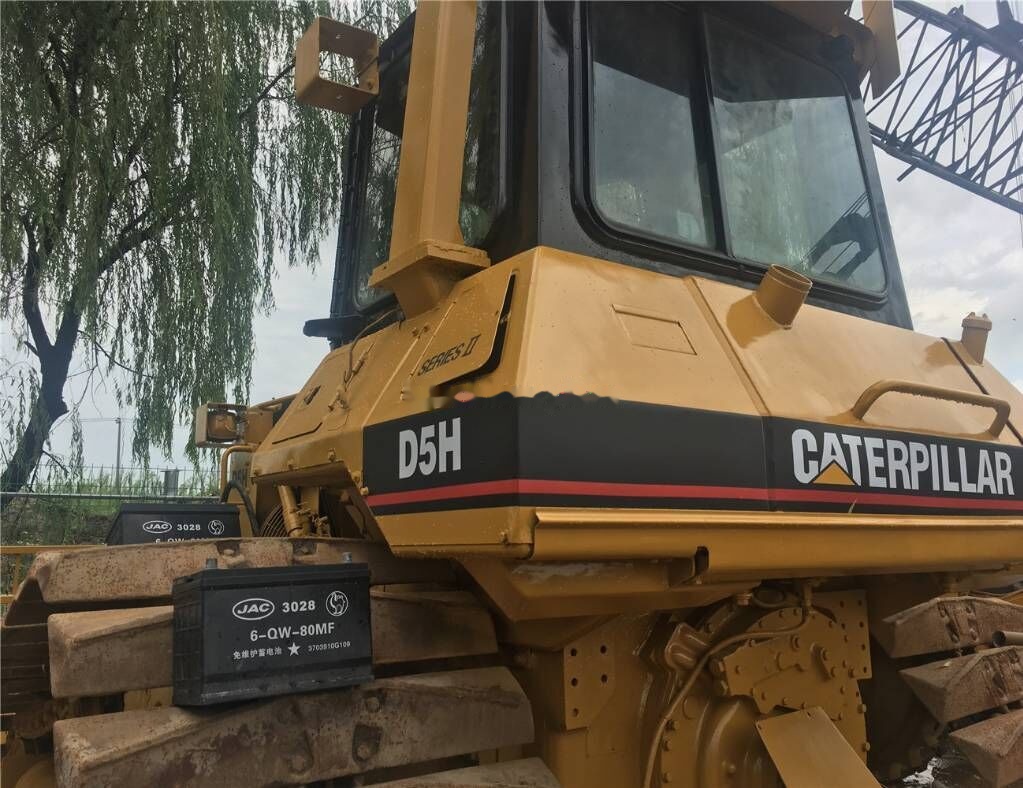 Caterpillar D 5 H - Buldôzer: foto 3 Caterpillar D 5 H - Buldôzer: foto 3