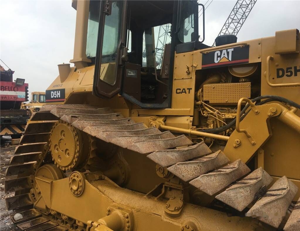 Caterpillar D 5 H - Buldôzer: foto 4 Caterpillar D 5 H - Buldôzer: foto 4