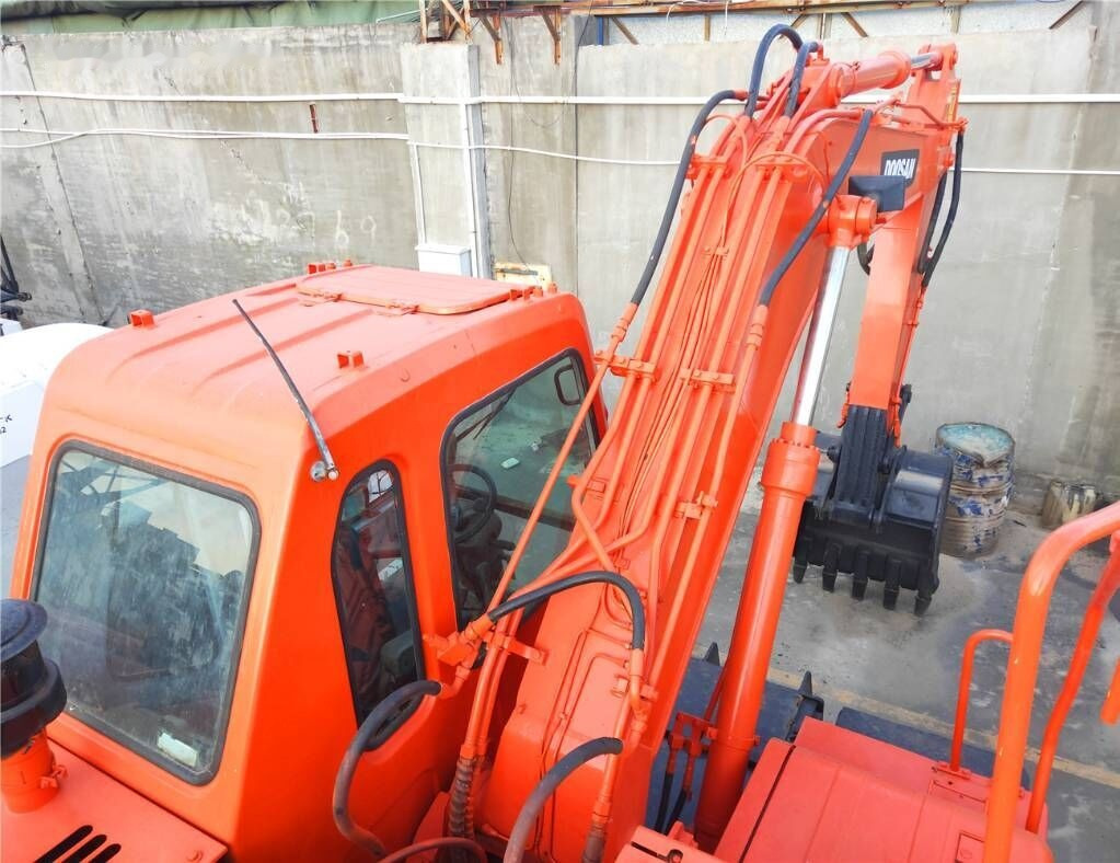 Doosan DH 150 W-7 - Escavadeira de rodas: foto 4 Doosan DH 150 W-7 - Escavadeira de rodas: foto 4