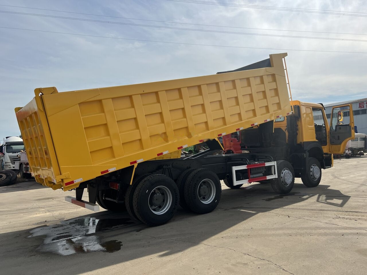 Howo  - Camião basculante: foto 3 Howo  - Camião basculante: foto 3