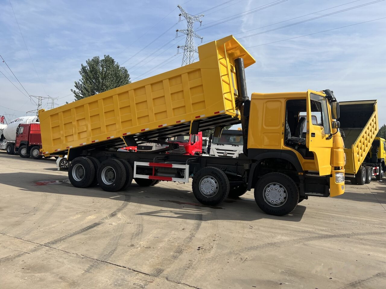 Howo  - Camião basculante: foto 1 Howo  - Camião basculante: foto 1