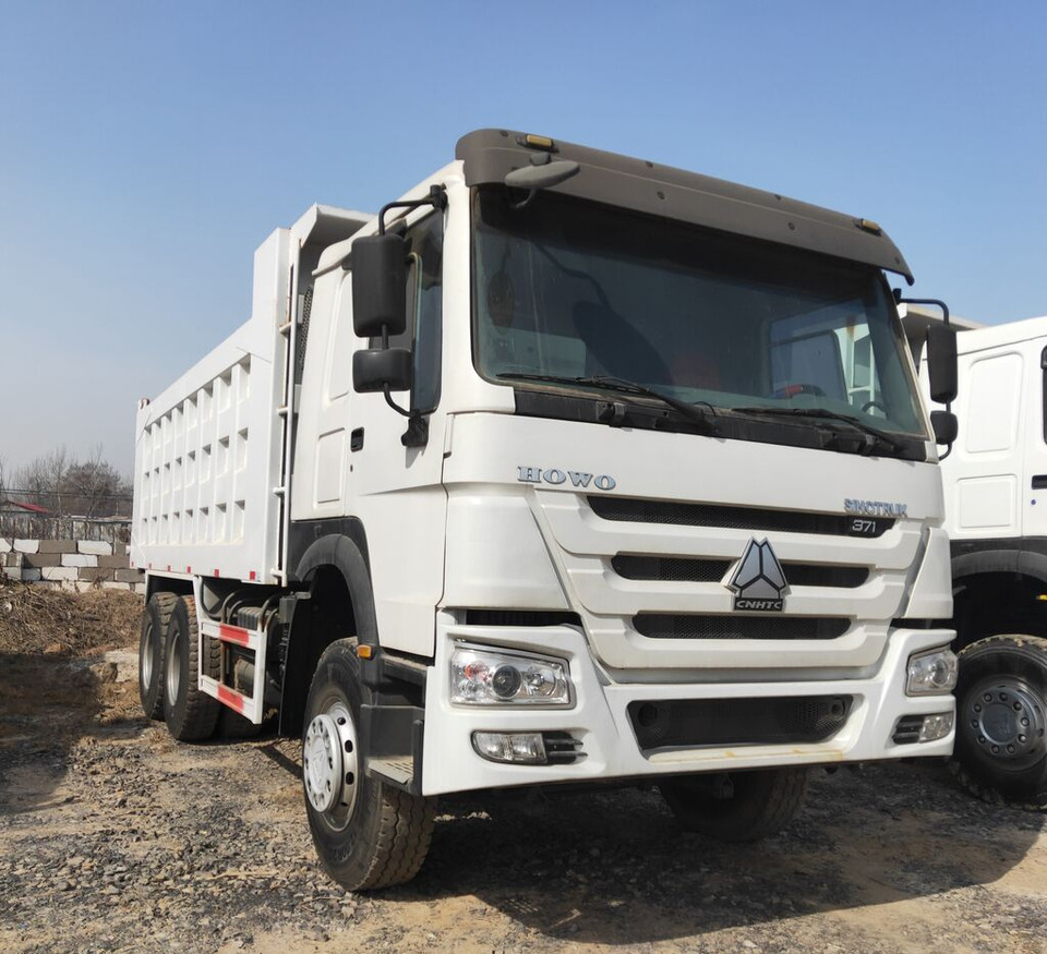 Howo  - Camião basculante: foto 2 Howo  - Camião basculante: foto 2