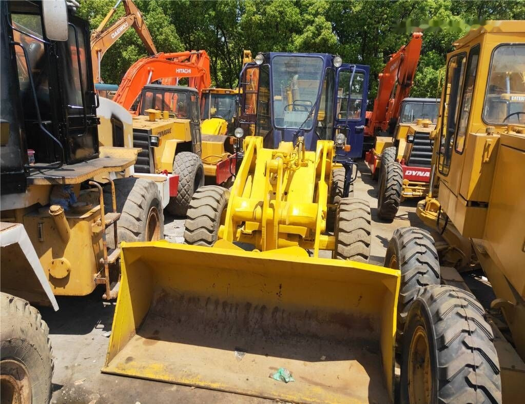 Komatsu WA300 - Pá carregadora de rodas: foto 3 Komatsu WA300 - Pá carregadora de rodas: foto 3