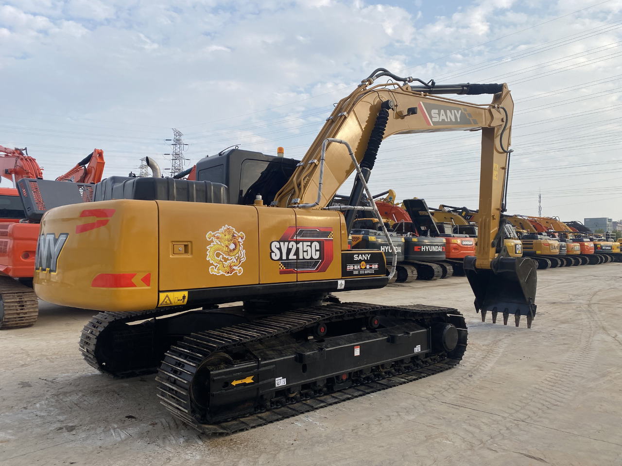 SANY SY215C - Escavadeira: foto 4 SANY SY215C - Escavadeira: foto 4