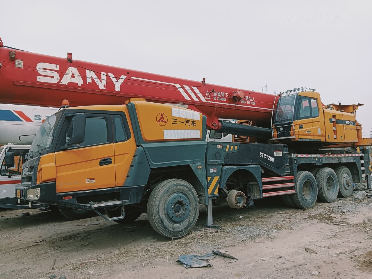 Sany STC1250 - Grua móvel: foto 1 Sany STC1250 - Grua móvel: foto 1