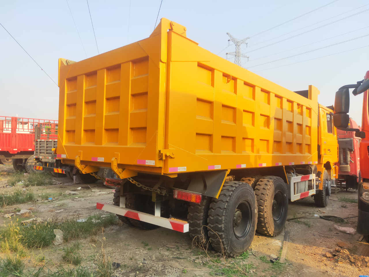 Camião basculante Shacman F3000 6*4 Dump truck: foto 8