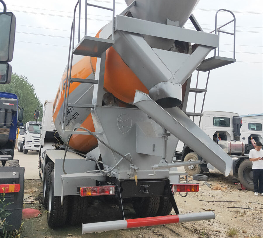 Shacman F3000 - Camião betoneira: foto 3 Shacman F3000 - Camião betoneira: foto 3