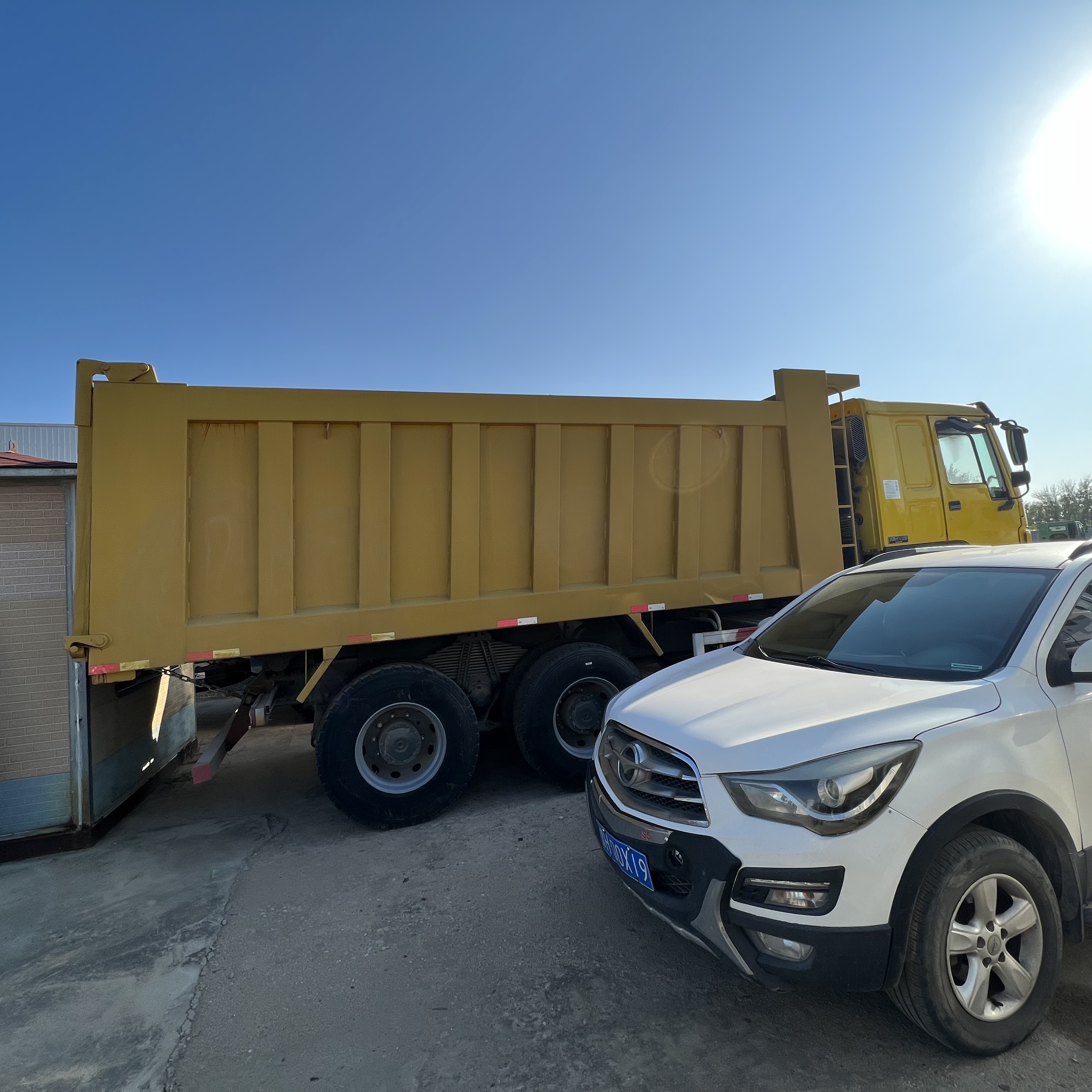 Camião basculante Sinotruk HOWO 371 6*4 Dump truck: foto 9