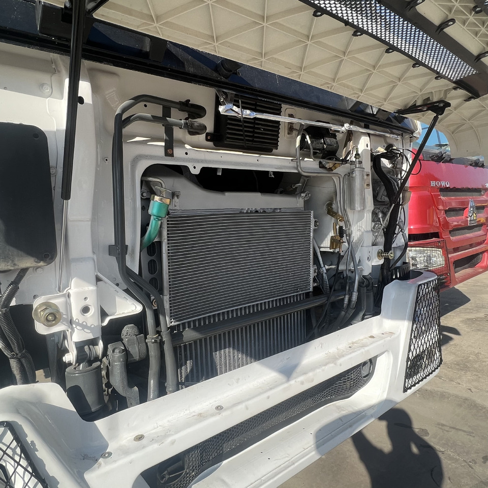 Sinotruk HOWO 371 6*4 Fence truck - Camião de caixa aberta/ Plataforma: foto 2 Sinotruk HOWO 371 6*4 Fence truck - Camião de caixa aberta/ Plataforma: foto 2