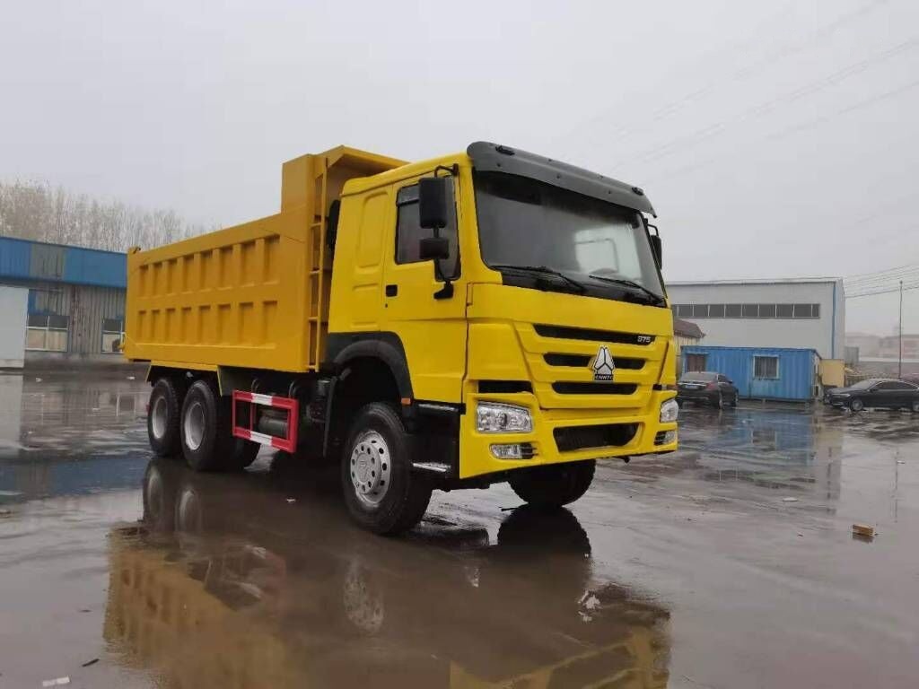 Sinotruk HOWO 6*4 Dump truck - Camião basculante: foto 1 Sinotruk HOWO 6*4 Dump truck - Camião basculante: foto 1