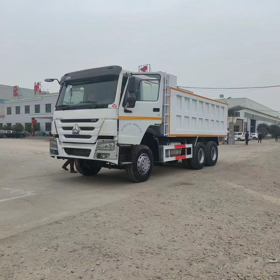 Sinotruk HOWO 6*4 Dump truck - Camião basculante: foto 1 Sinotruk HOWO 6*4 Dump truck - Camião basculante: foto 1