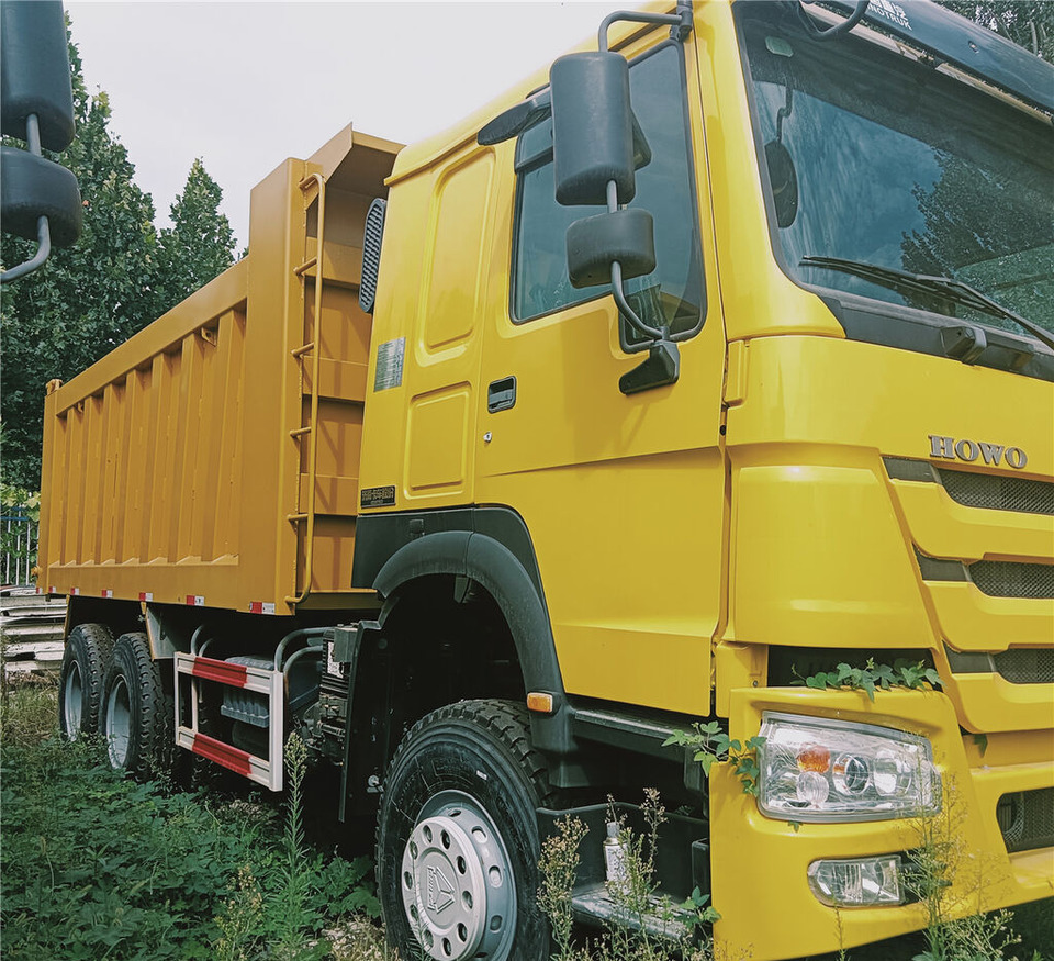 Sinotruk HOWO 6*4 Dump truck - Camião basculante: foto 5 Sinotruk HOWO 6*4 Dump truck - Camião basculante: foto 5