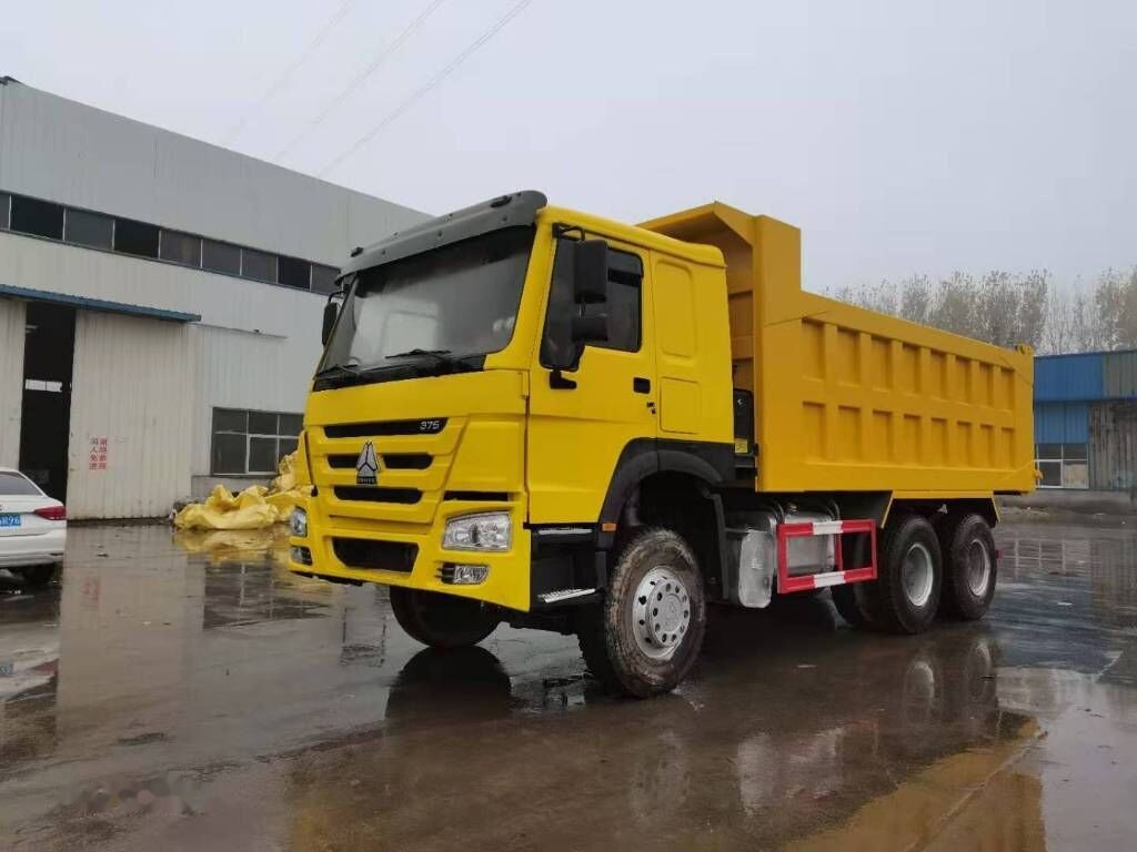 Sinotruk HOWO 6*4 Dump truck - Camião basculante: foto 2 Sinotruk HOWO 6*4 Dump truck - Camião basculante: foto 2