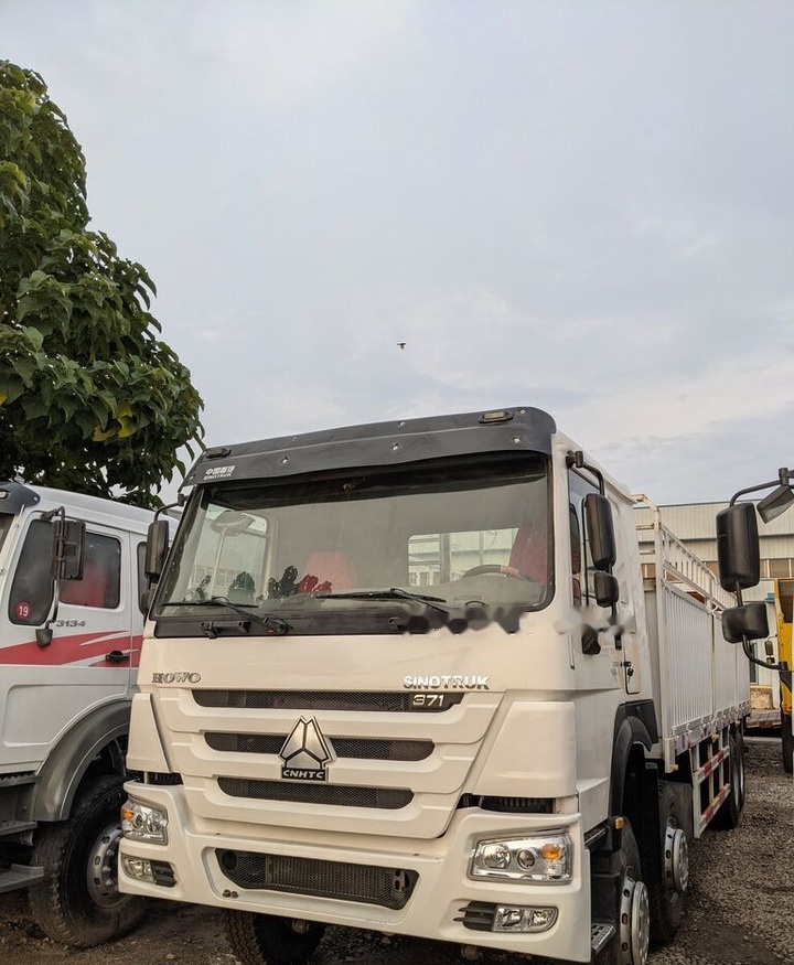 Sinotruk HOWO 8*4 Fence Truck - Camião de caixa aberta/ Plataforma: foto 2 Sinotruk HOWO 8*4 Fence Truck - Camião de caixa aberta/ Plataforma: foto 2