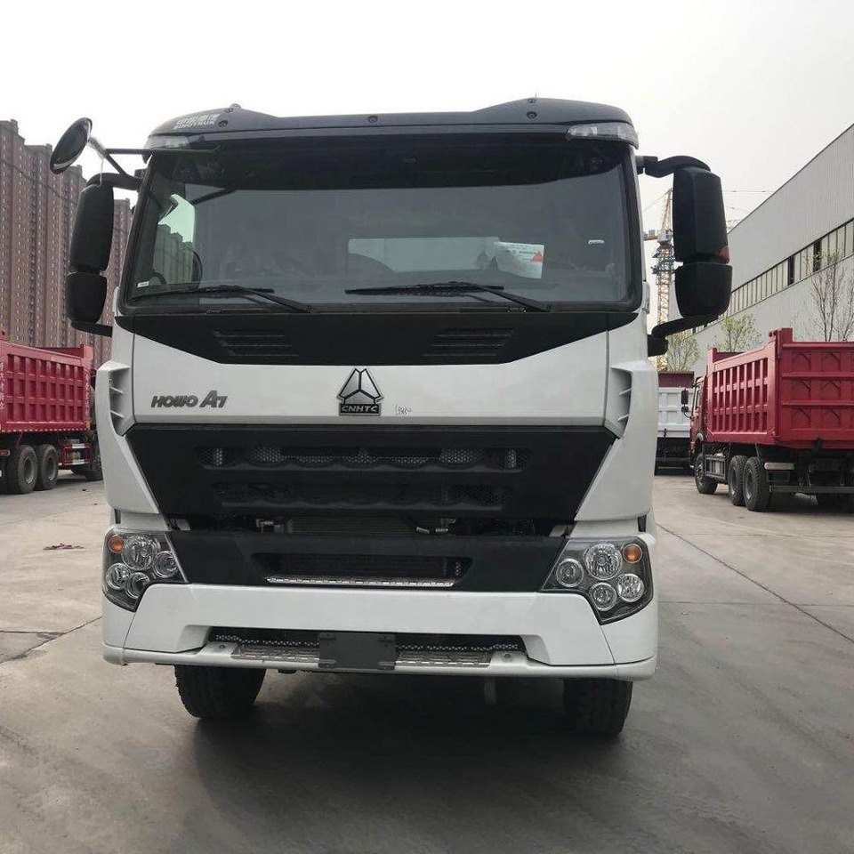 Sinotruk HOWO A7 - Tombador: foto 4 Sinotruk HOWO A7 - Tombador: foto 4