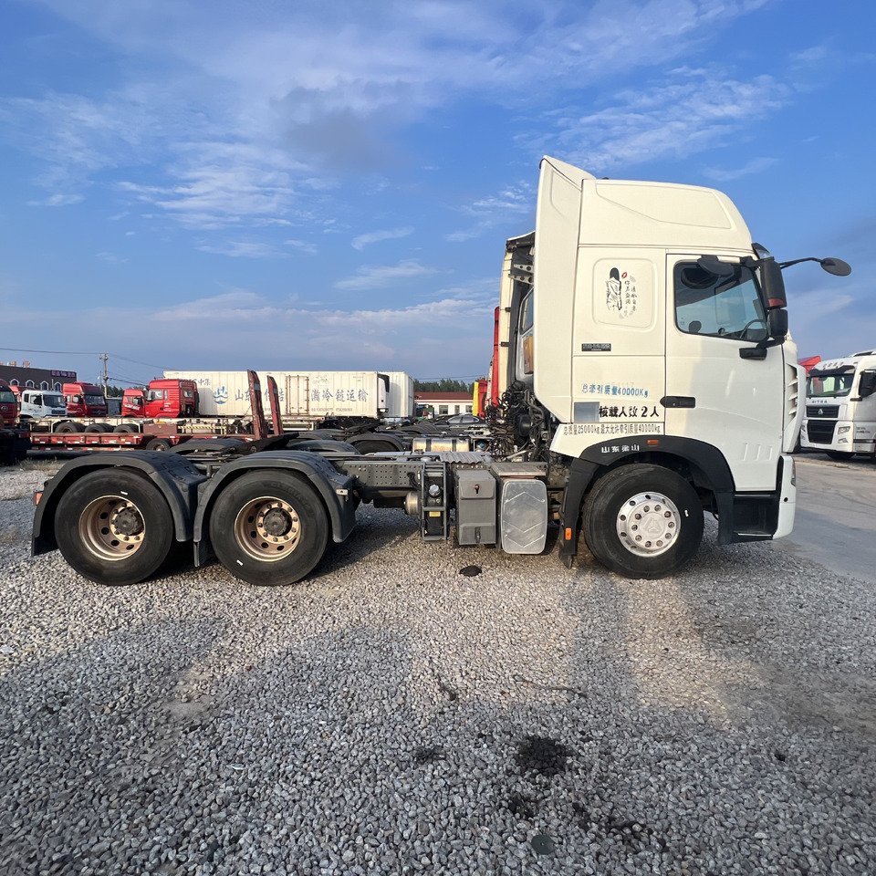 Sinotruk HOWO T7H480 Tractor - Tombador: foto 2 Sinotruk HOWO T7H480 Tractor - Tombador: foto 2