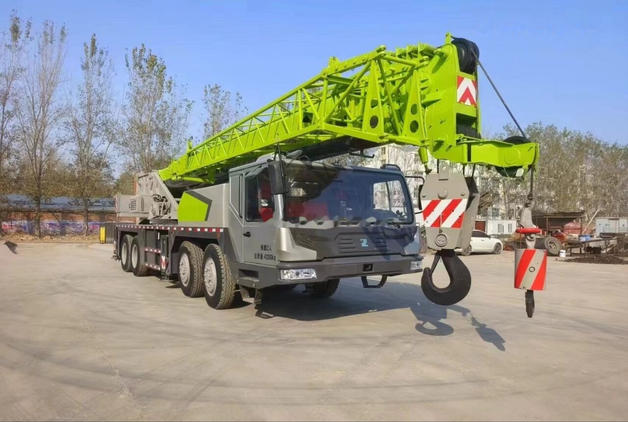 Zoomlion ZTC 550V - Grua móvel: foto 1 Zoomlion ZTC 550V - Grua móvel: foto 1
