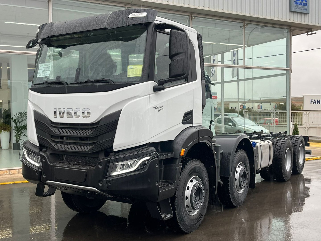 Chasis IVECO T-WAY 510cv 8X4 - Camião chassi: foto 1 Chasis IVECO T-WAY 510cv 8X4 - Camião chassi: foto 1
