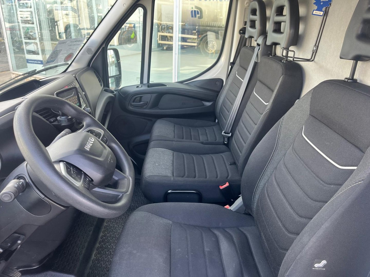 Furgão Furgón IVECO 35S14 16m3 Hi-matic: foto 7