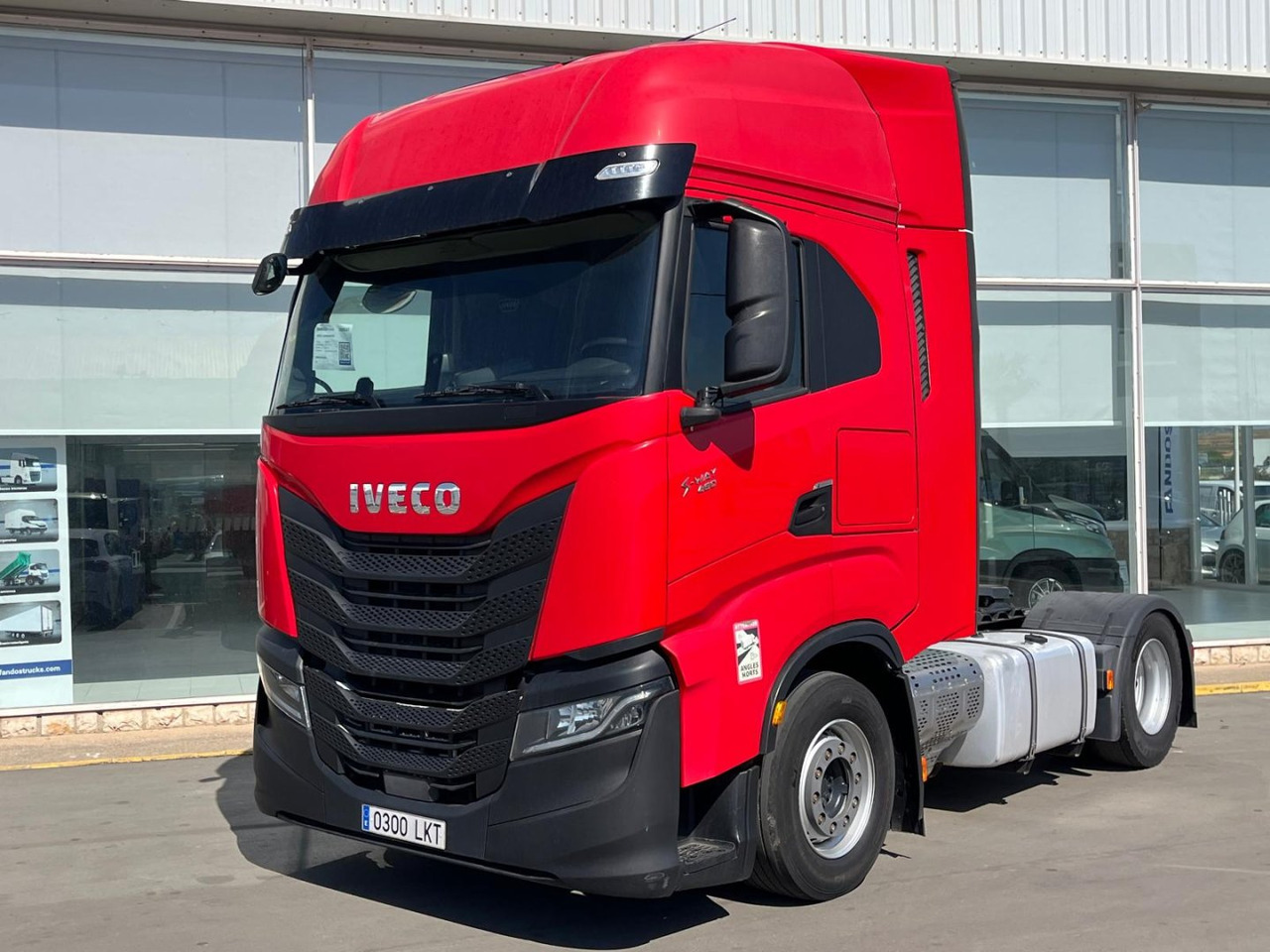 Cabeza Tractora IVECO 460 AUTOMATICO CON INTARDER - Tractor: foto 1 Cabeza Tractora IVECO 460 AUTOMATICO CON INTARDER - Tractor: foto 1