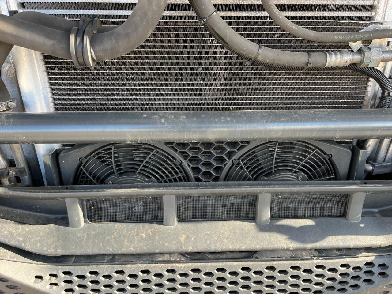 Cabeza Tractora IVECO 460 AUTOMATICO CON INTARDER - Tractor: foto 5 Cabeza Tractora IVECO 460 AUTOMATICO CON INTARDER - Tractor: foto 5