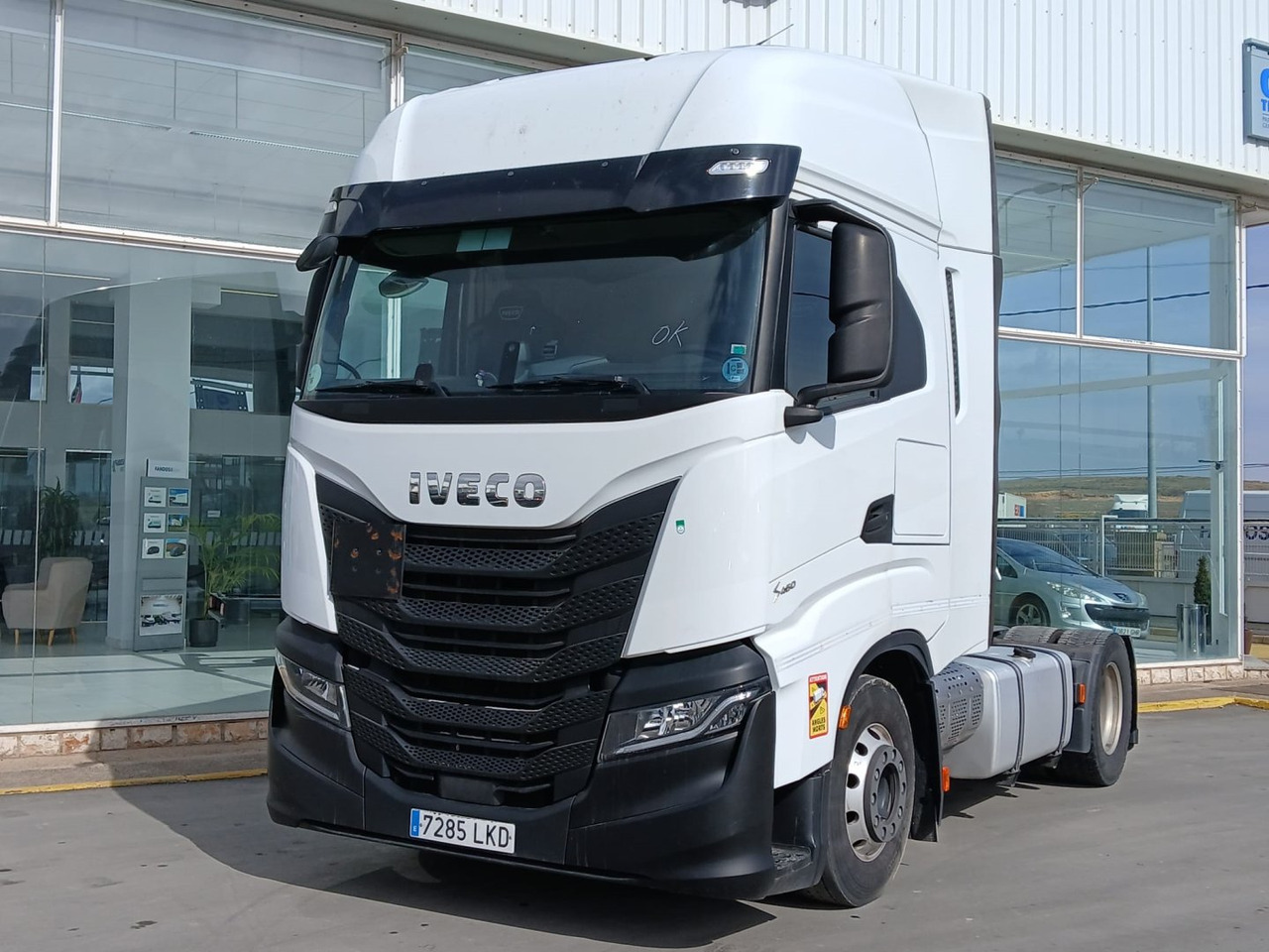 Cabeza Tractora IVECO 460 AUTOMATICO INTARDER ADR - Tractor: foto 1 Cabeza Tractora IVECO 460 AUTOMATICO INTARDER ADR - Tractor: foto 1