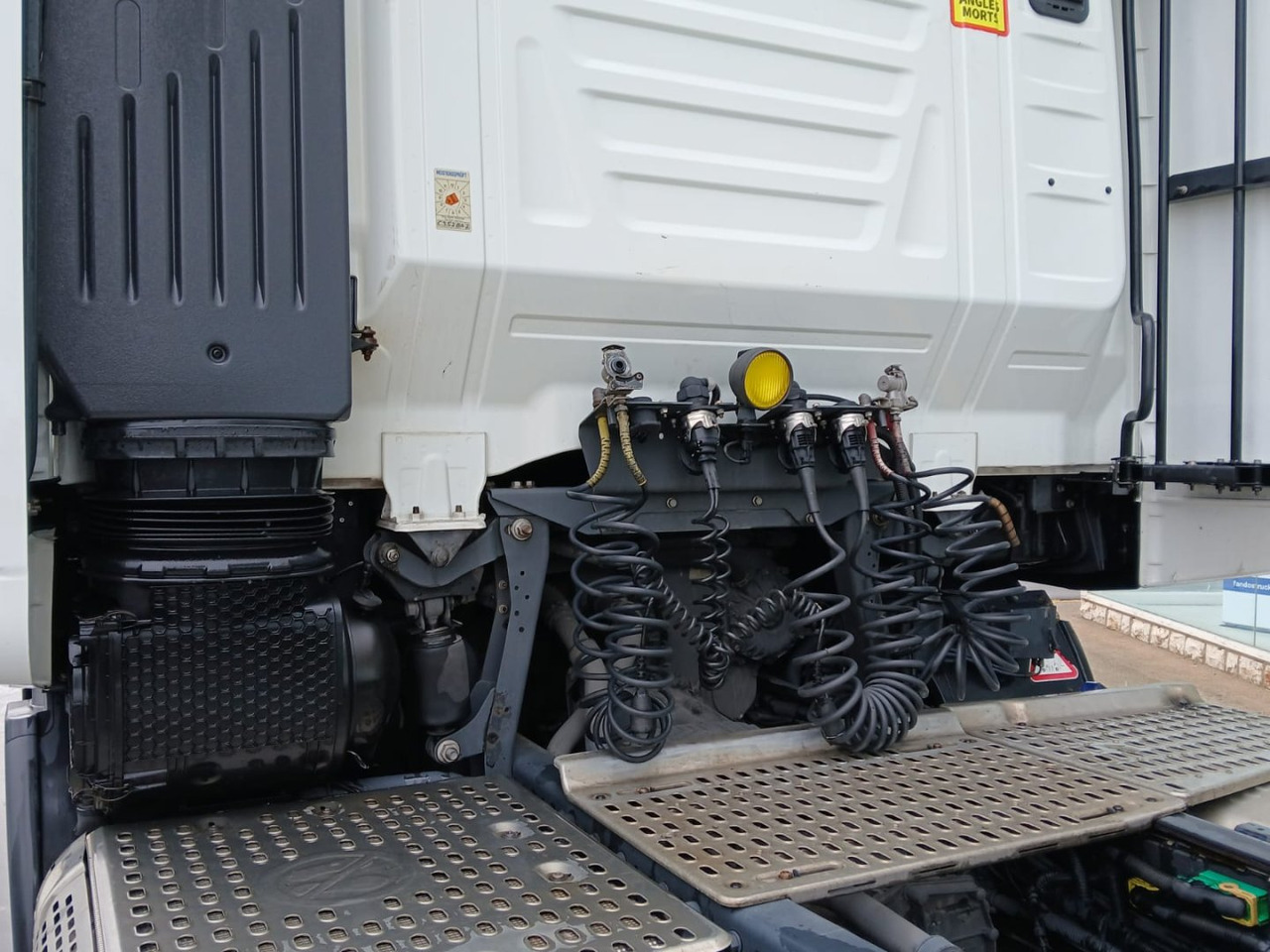 Tractor Cabeza Tractora IVECO 480 AUTOMATICO CON INTARDER: foto 8