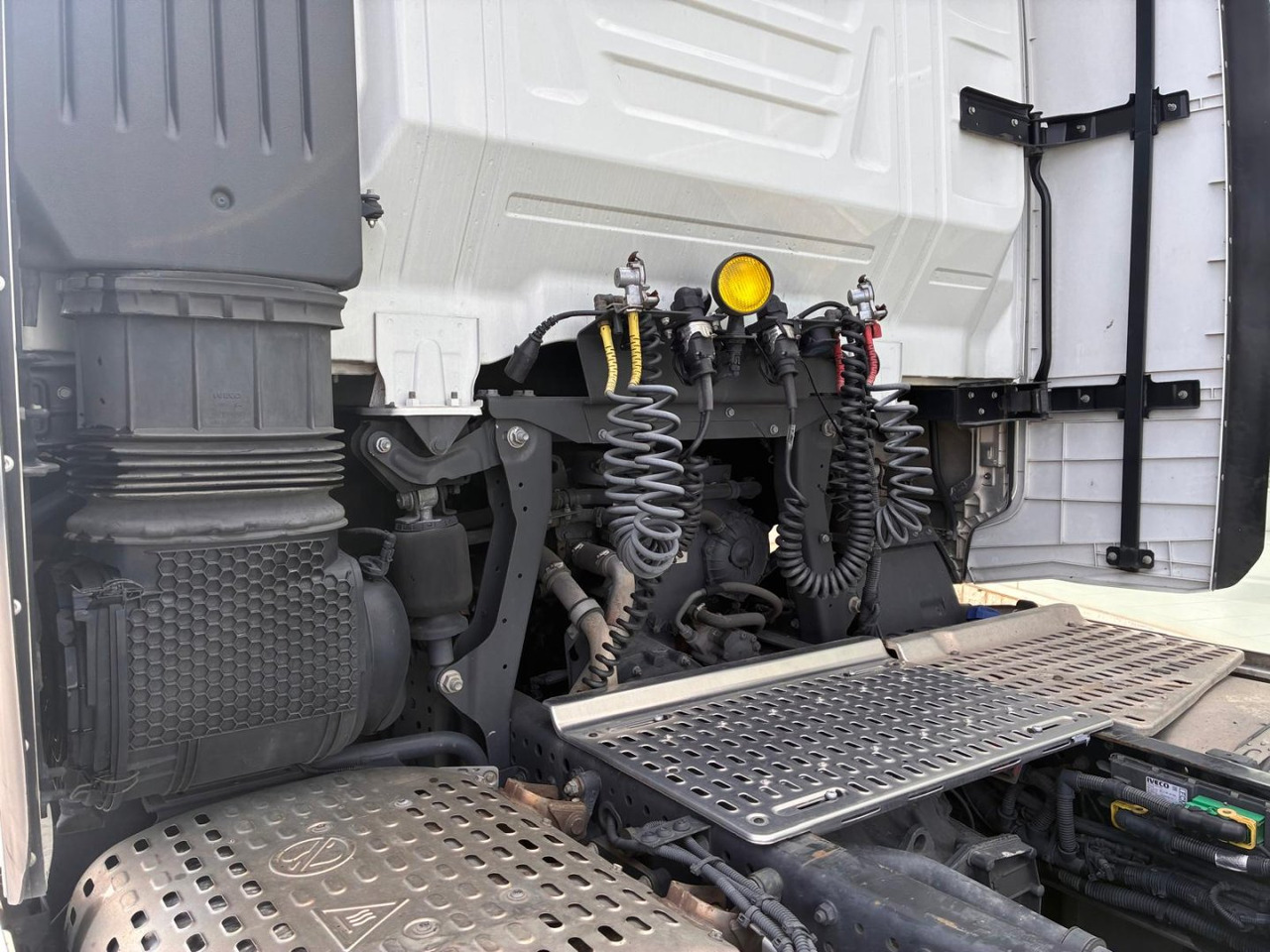 Cabeza Tractora IVECO S-WAY 510 AUTOMATICO CON INTARDER - Tractor: foto 5 Cabeza Tractora IVECO S-WAY 510 AUTOMATICO CON INTARDER - Tractor: foto 5