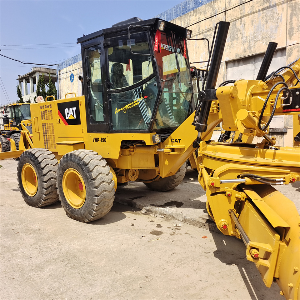 CAT 140H CATERPILLAR 140K 140G - Motoniveladora: foto 1 CAT 140H CATERPILLAR 140K 140G - Motoniveladora: foto 1