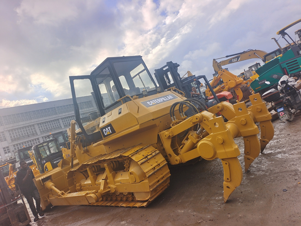 CAT D7G - Buldôzer: foto 4 CAT D7G - Buldôzer: foto 4