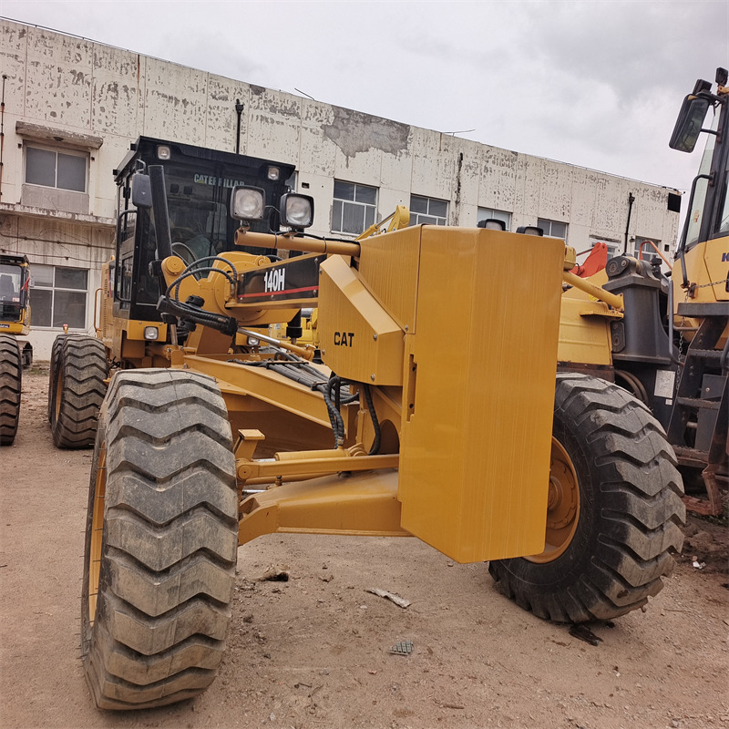 CATERPILLAR 140H CAT 140K 140G - Motoniveladora: foto 2 CATERPILLAR 140H CAT 140K 140G - Motoniveladora: foto 2