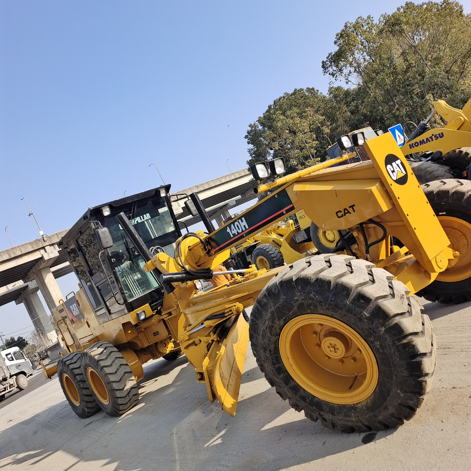 CATERPILLAR 140H CAT - Motoniveladora: foto 1 CATERPILLAR 140H CAT - Motoniveladora: foto 1