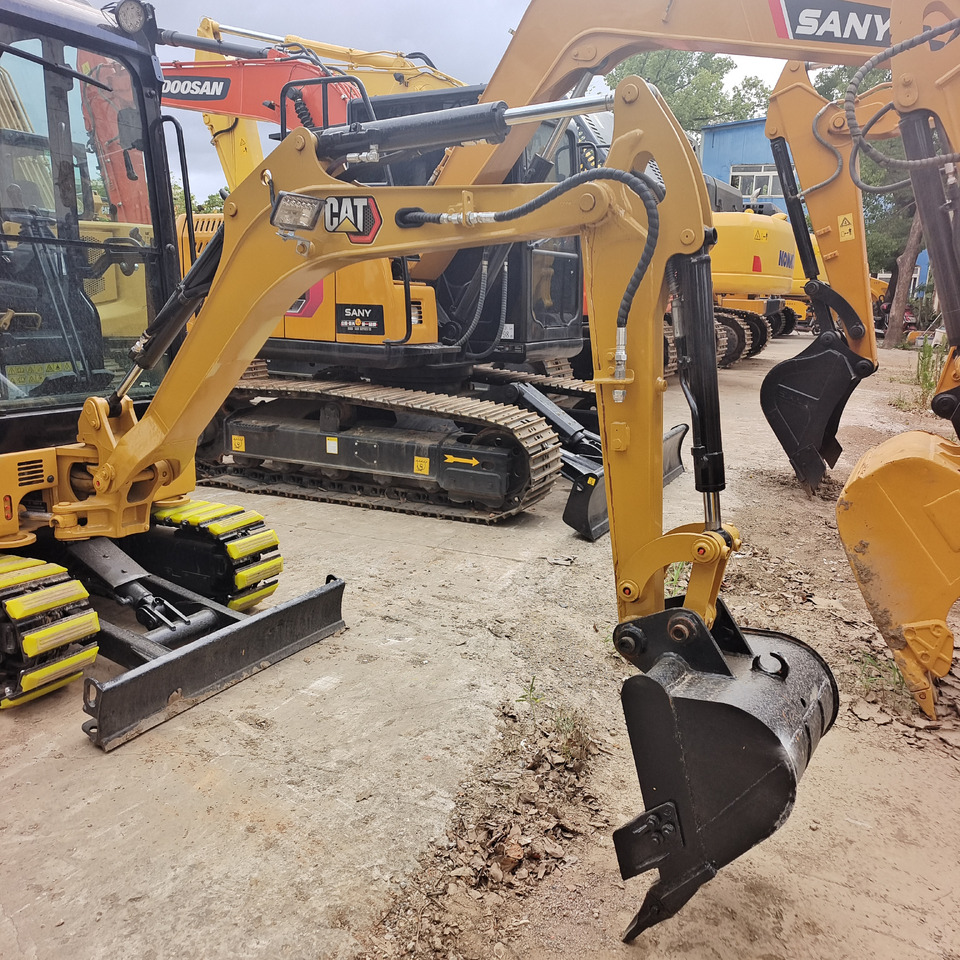 Mini escavadeira CATERPILLAR 302 CR CAT MINI DIGGER WITH RUBBER TRACK: foto 14 Mini escavadeira CATERPILLAR 302 CR CAT MINI DIGGER WITH RUBBER TRACK: foto 14