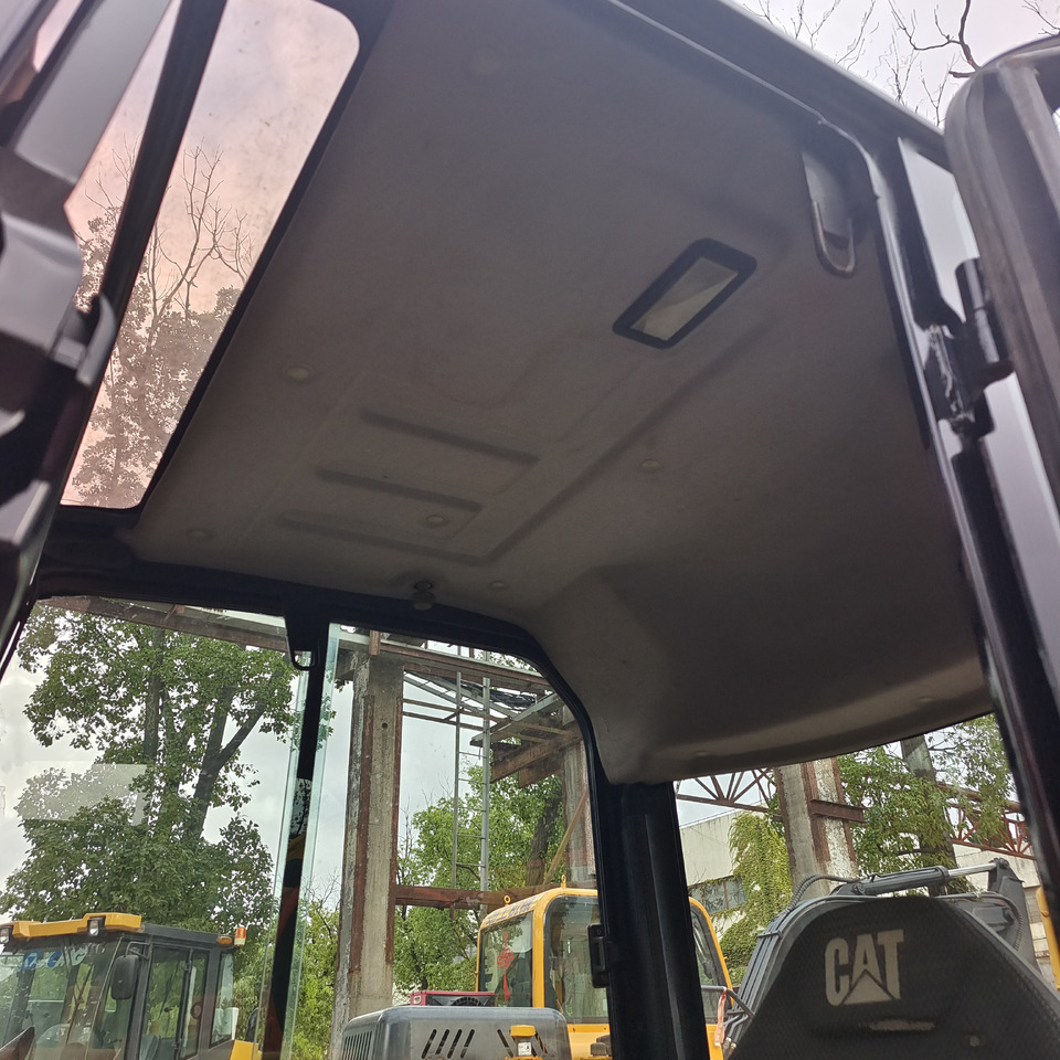 Mini escavadeira CATERPILLAR 302 CR CAT MINI DIGGER WITH RUBBER TRACK: foto 8 Mini escavadeira CATERPILLAR 302 CR CAT MINI DIGGER WITH RUBBER TRACK: foto 8