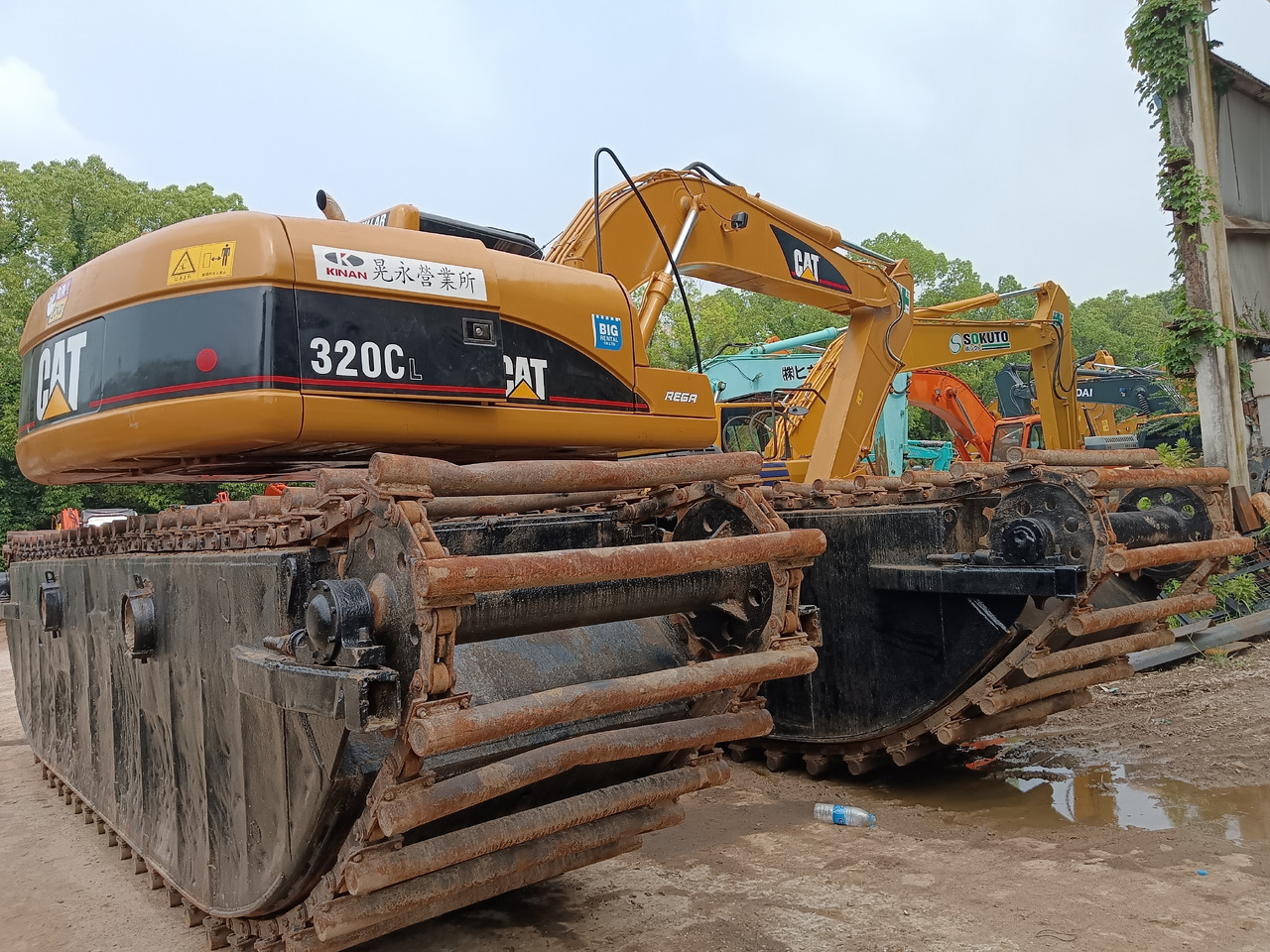 CATERPILLAR 320CL DREDGER CAT 320 BL Customizable - Escavadeira flutuante: foto 1 CATERPILLAR 320CL DREDGER CAT 320 BL Customizable - Escavadeira flutuante: foto 1